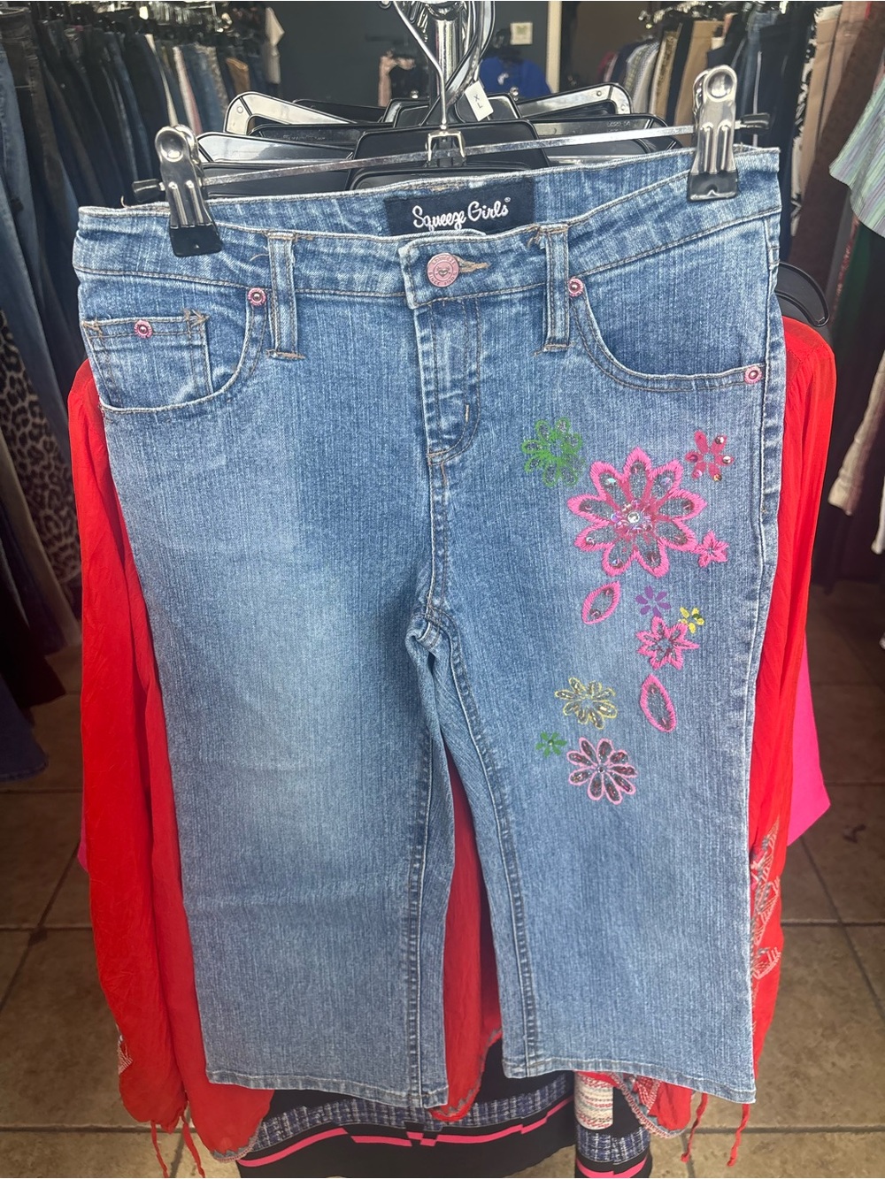 Vintage Squeeze Blue Denim Cropped Jeans with Pink & Green Floral Embroidery